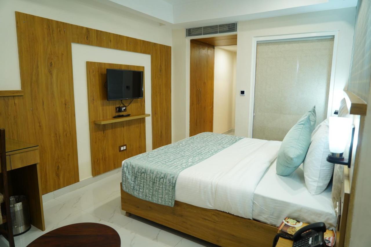 Hotel Shanti Sagar Kharar Exterior foto